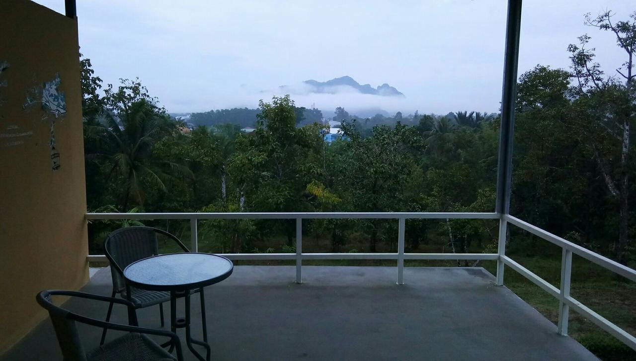Hotel The Box House Krabi town Exterior foto